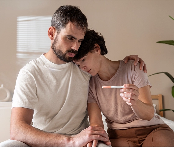 Couple anxious pregnancy test