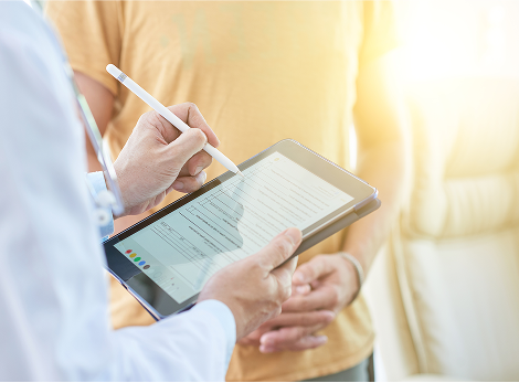 Woman consulting with Doctor